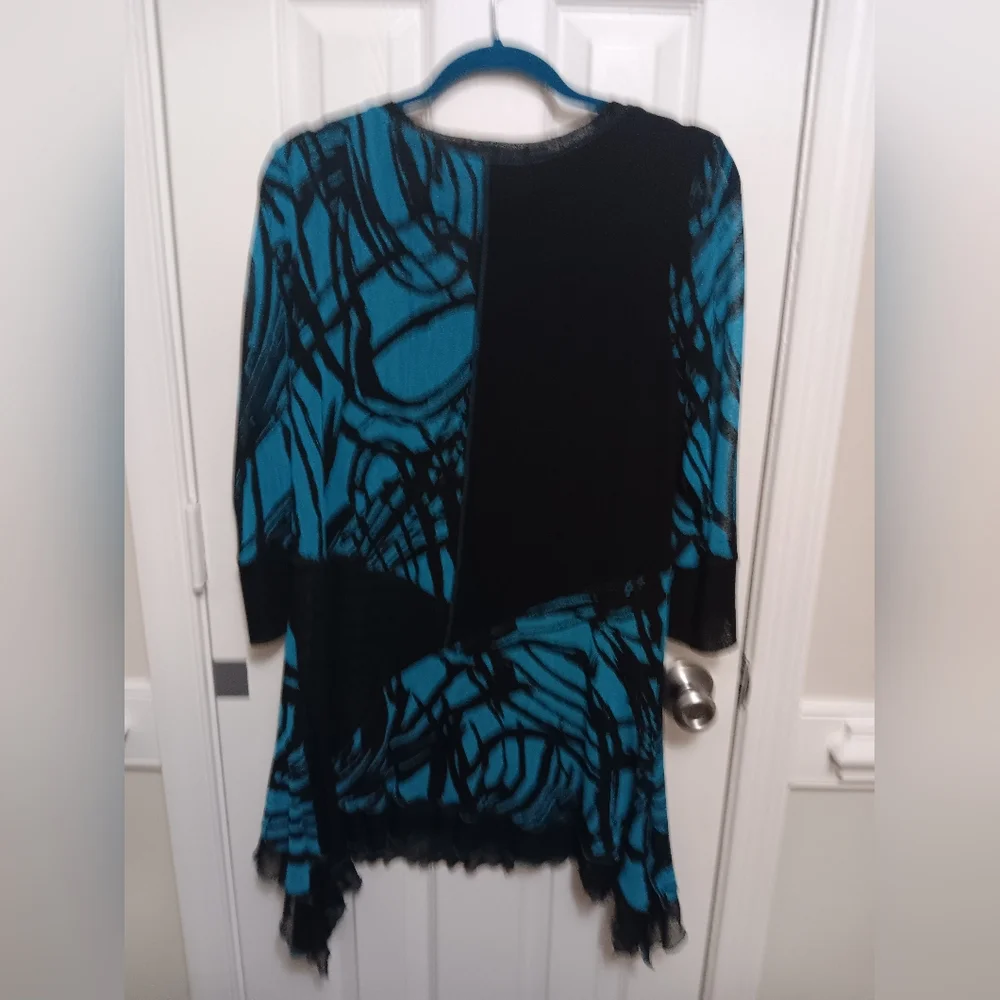 LIOR Ruffle blouse - Picture 3 of 8